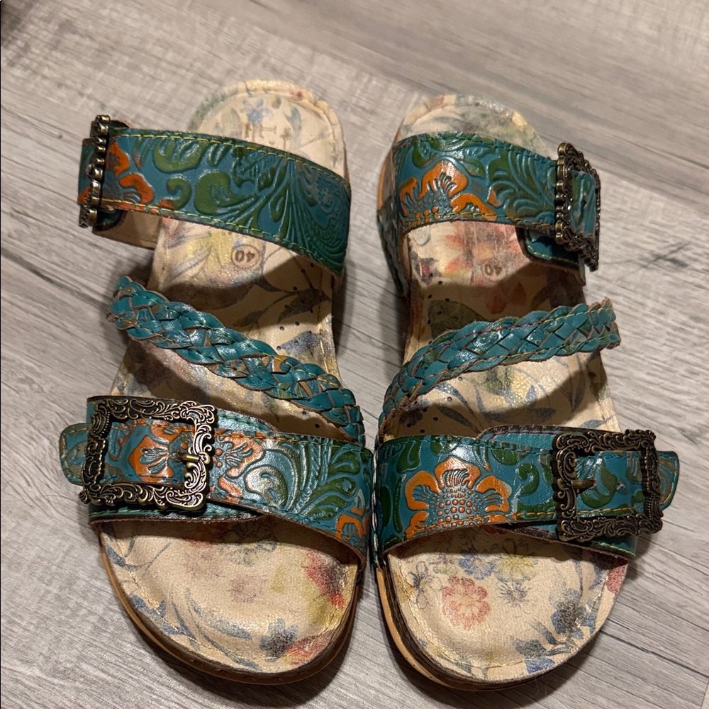 Teal Embossed Floral Leather Sandals with Decorative Buckles